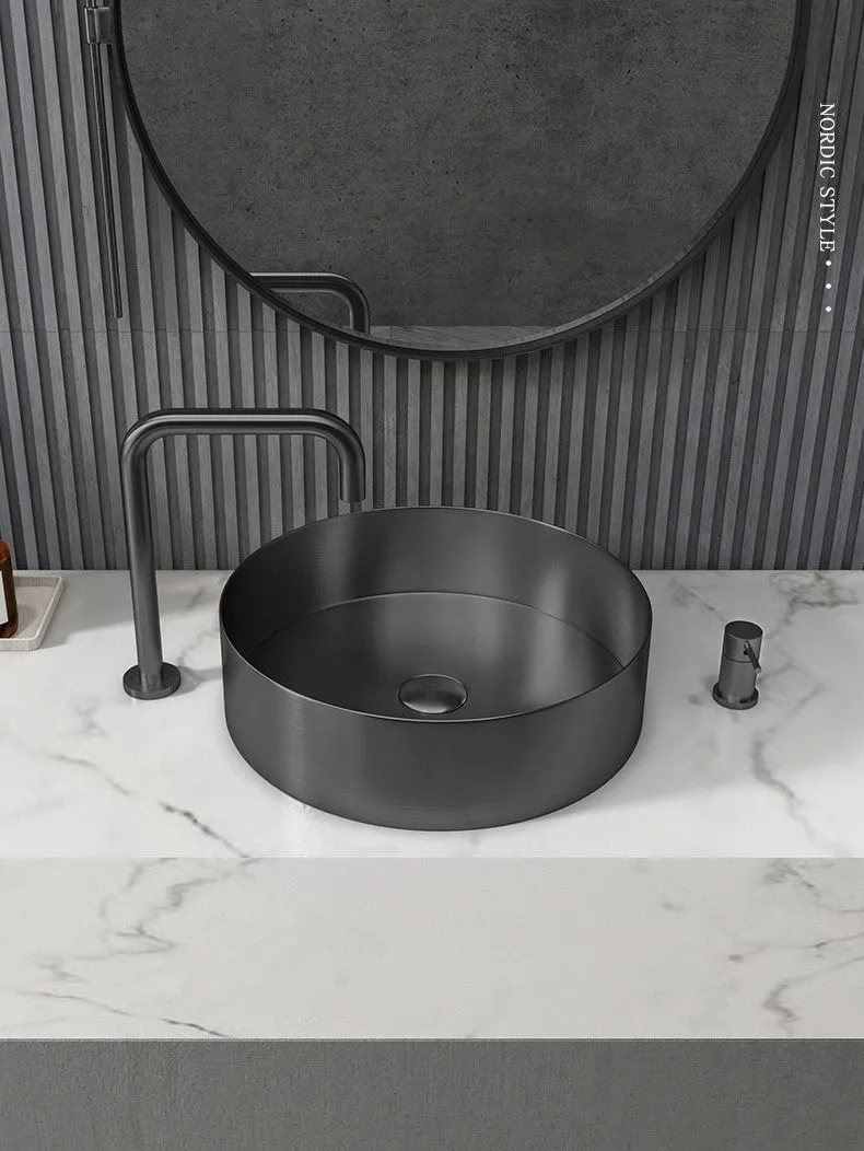 15" Round Stainless Steel Bathroom Vessel Sink with Drain in Black