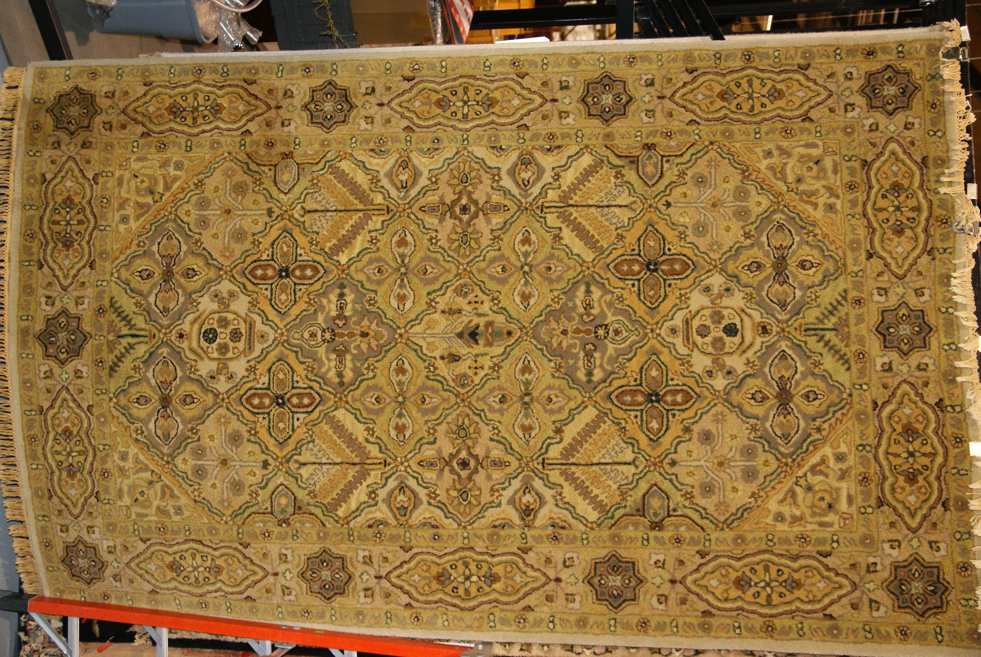 5 x 8 Tufted Rug