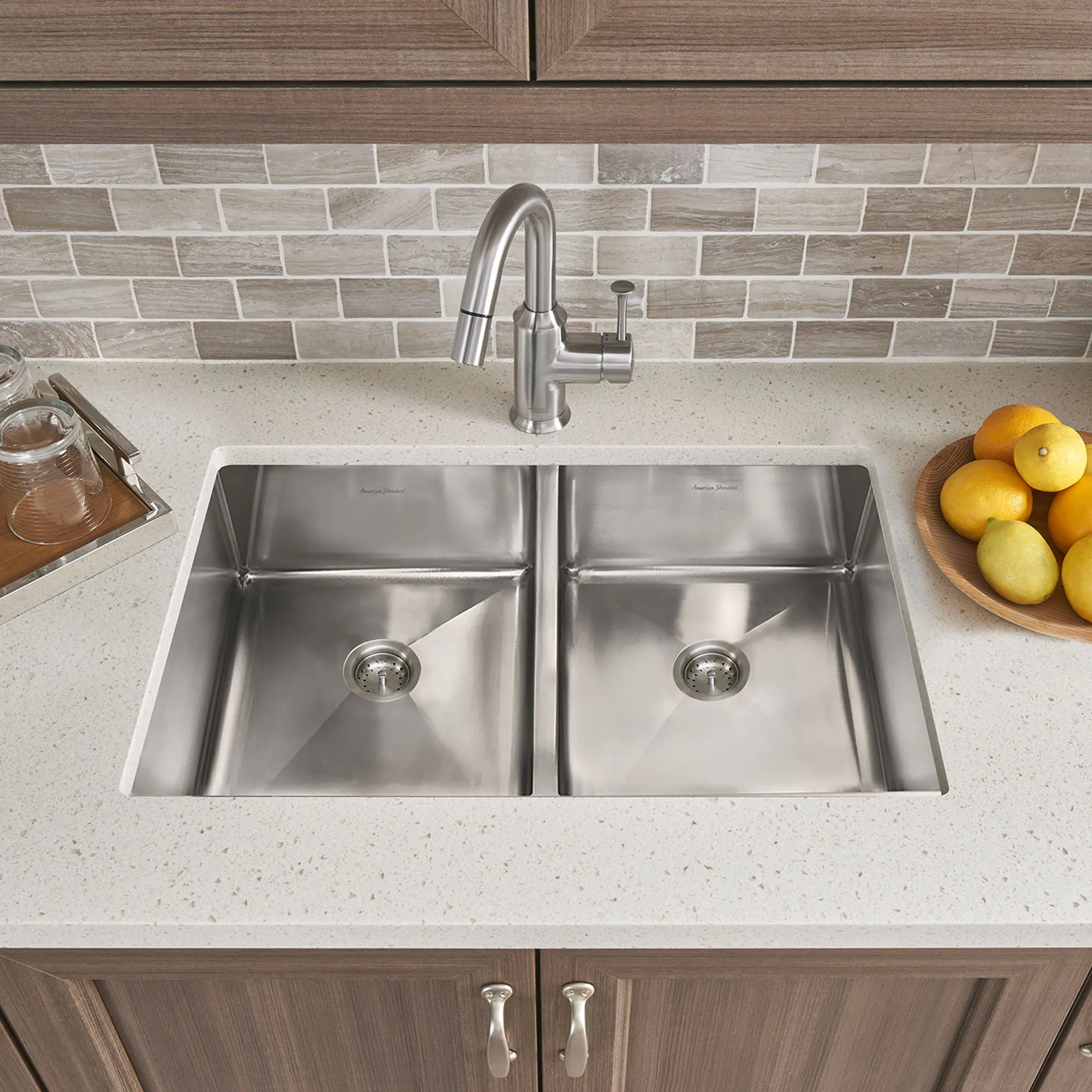 AMERICAN STANDARD - PEKOE 29"X18" 2-BOWL UNDERMOUNT SINK - STAINLESS STEEL