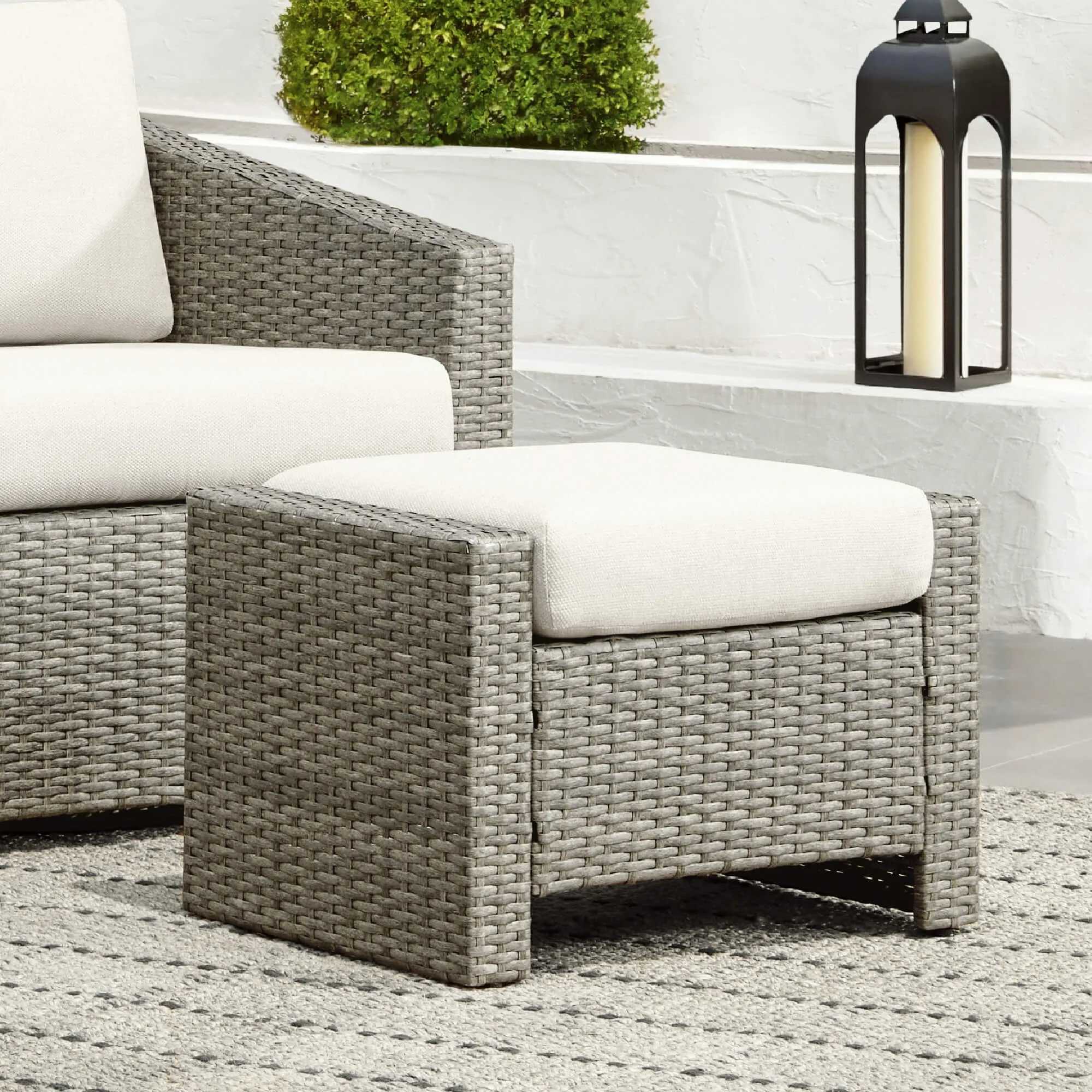 Calum Rattan Outdoor 5-Piece Patio Set