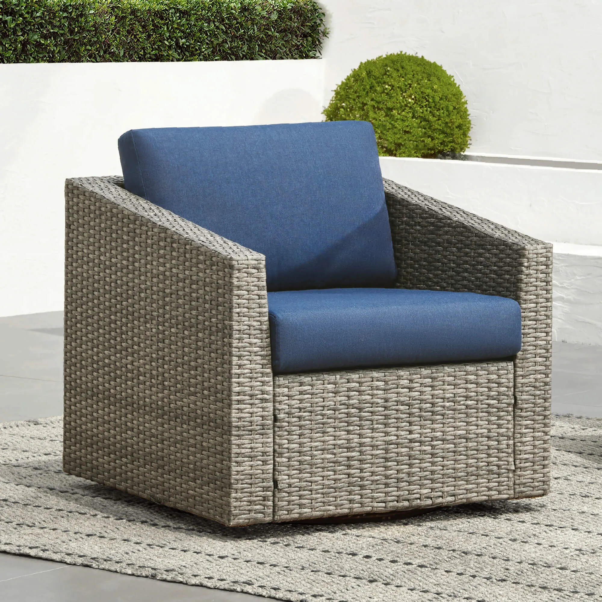 Calum Rattan Outdoor 5-Piece Patio Set