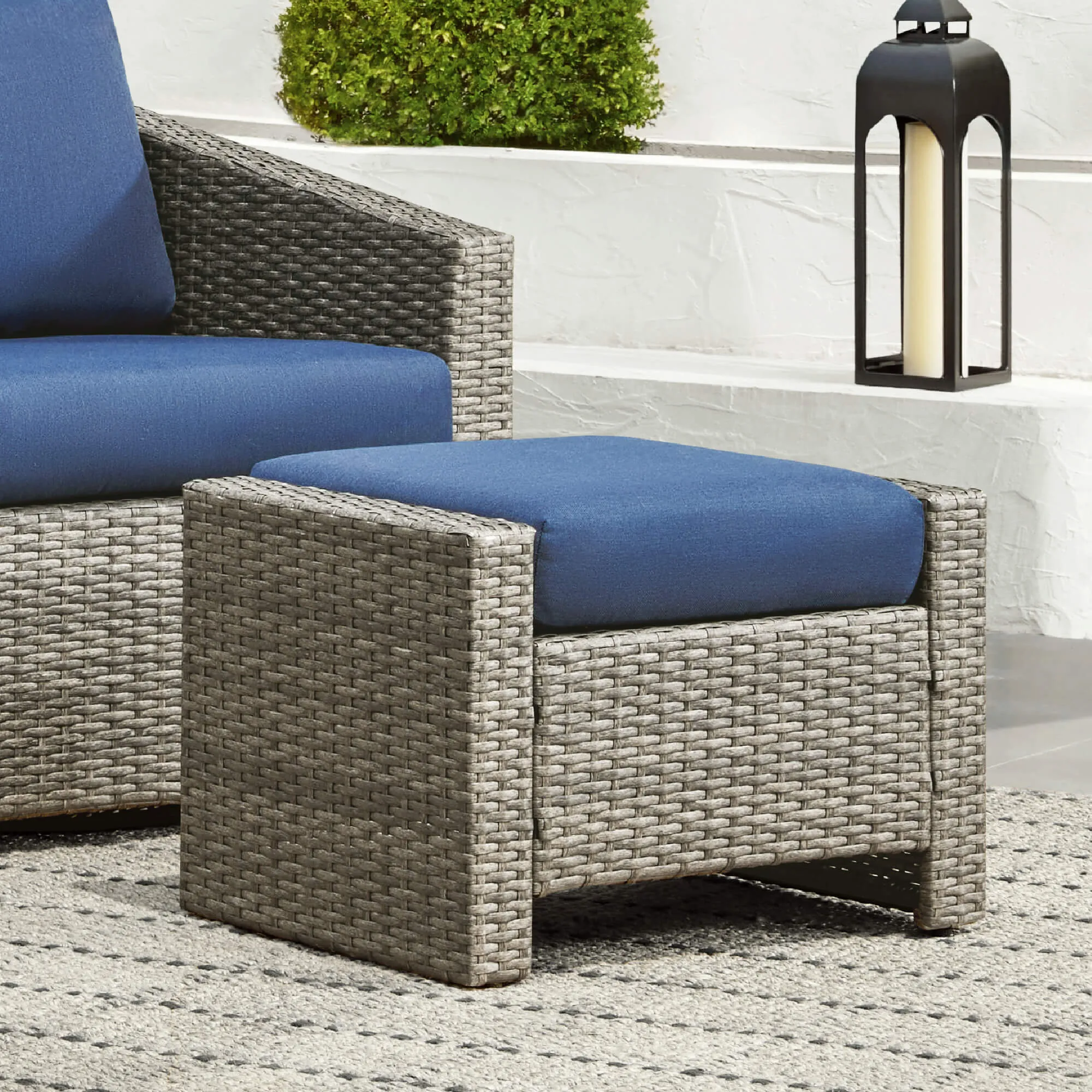 Calum Rattan Outdoor 5-Piece Patio Set