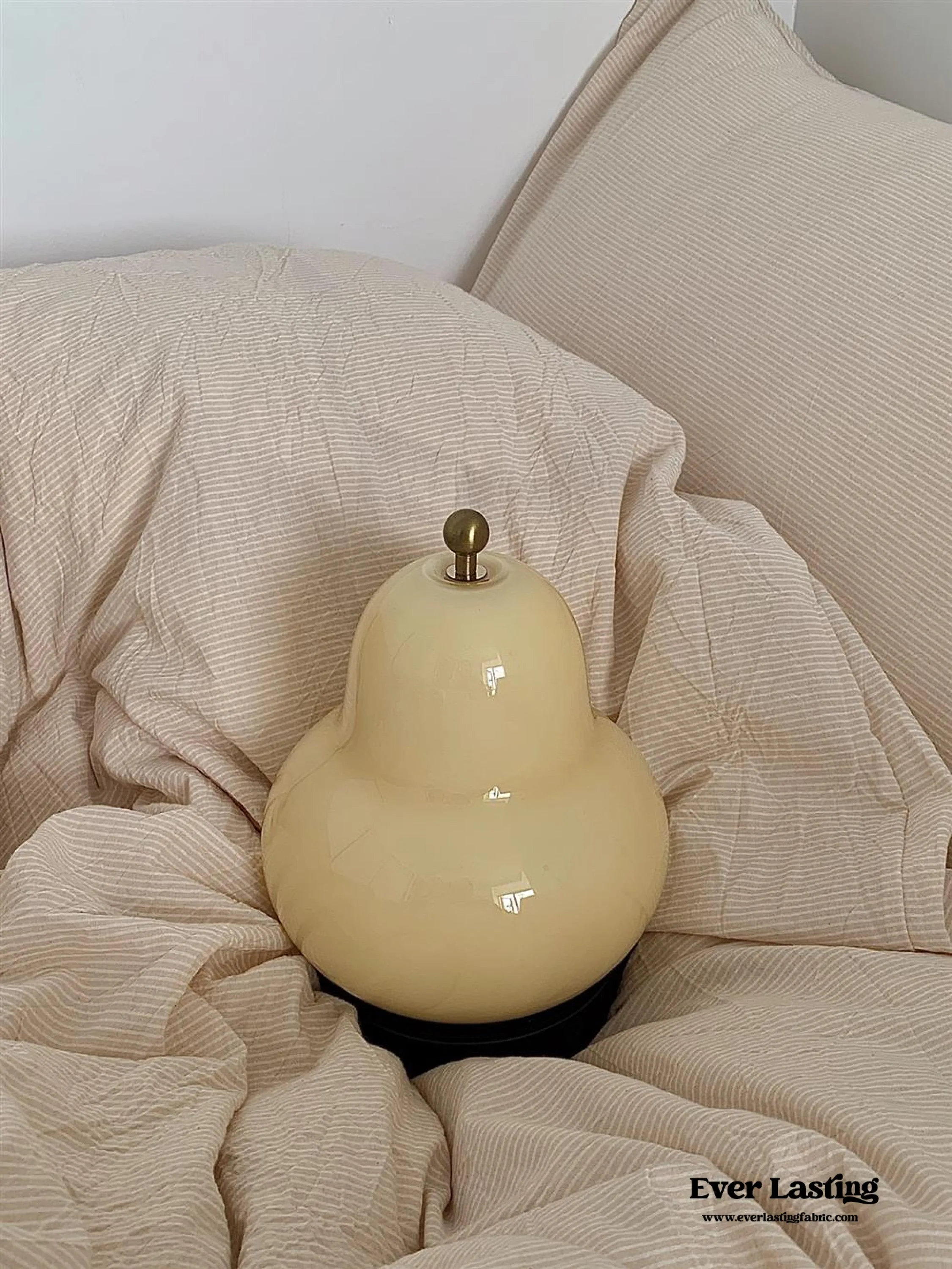 Glass Pear Touch Lamp / Cream