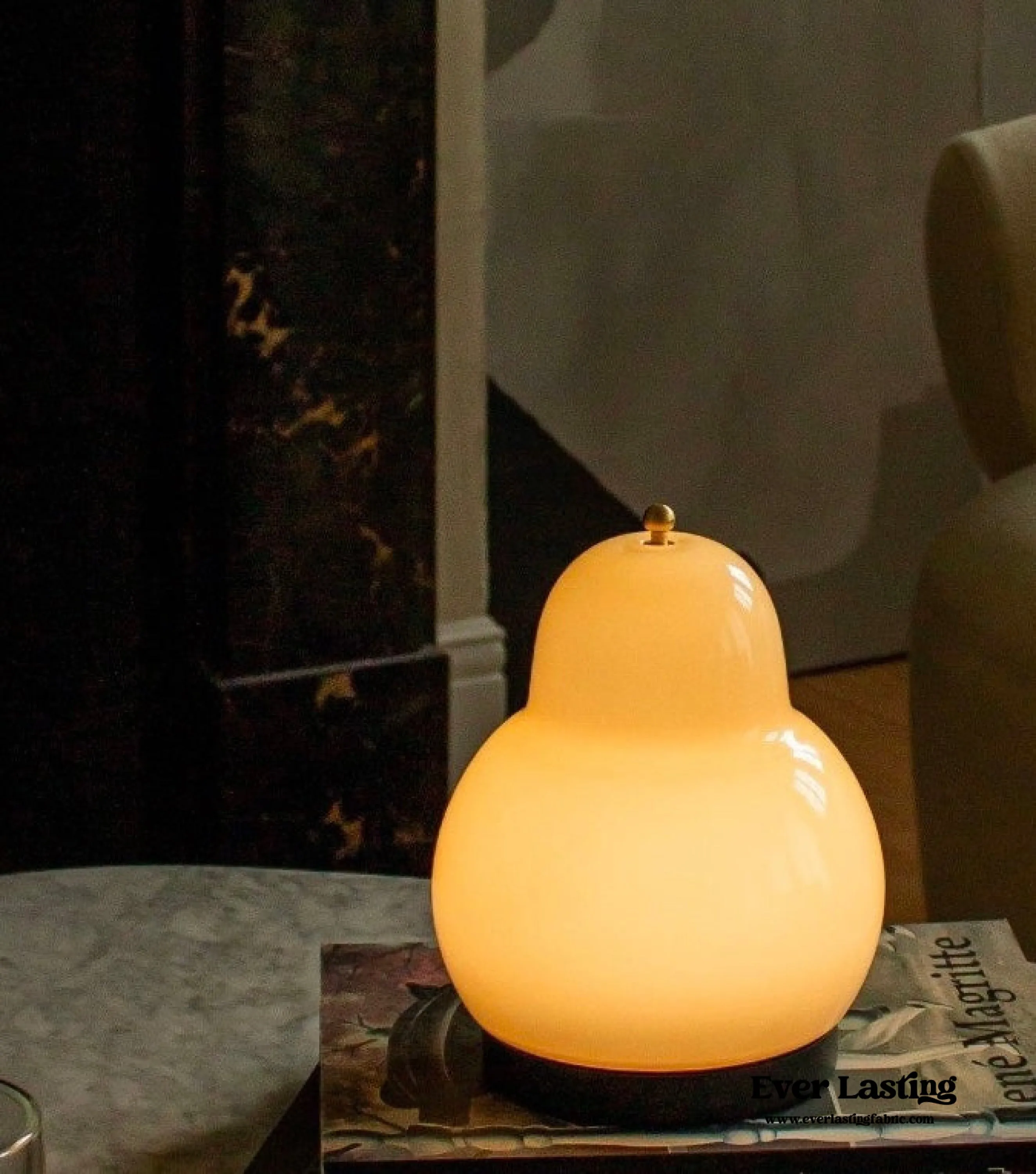 Glass Pear Touch Lamp / Cream