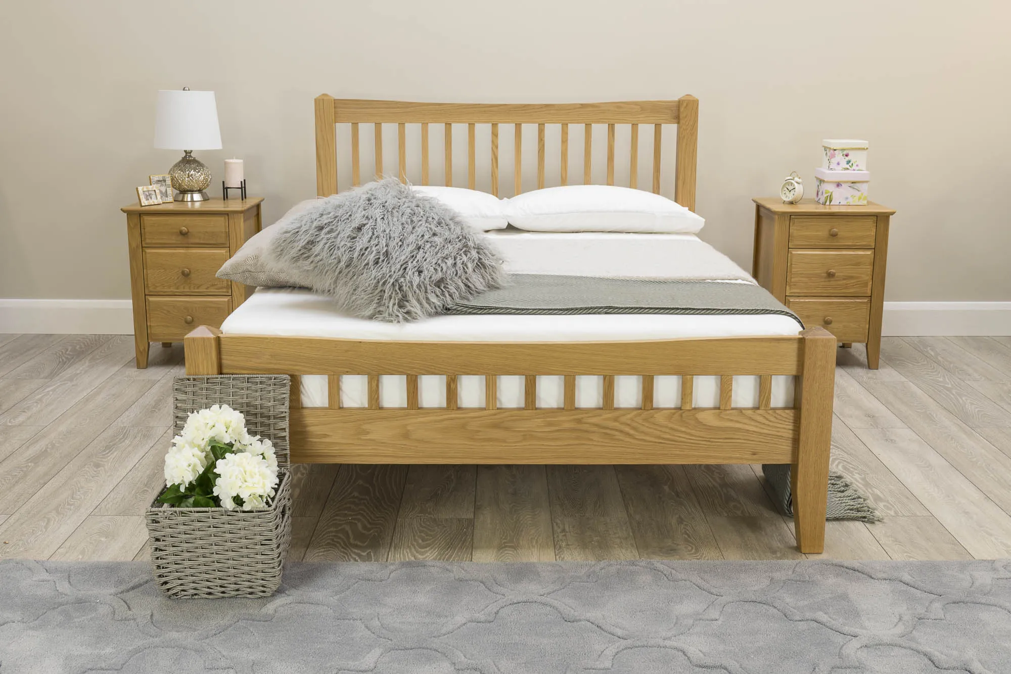 Salisbury Solid Natural Oak Bed Frame - 5ft King Size