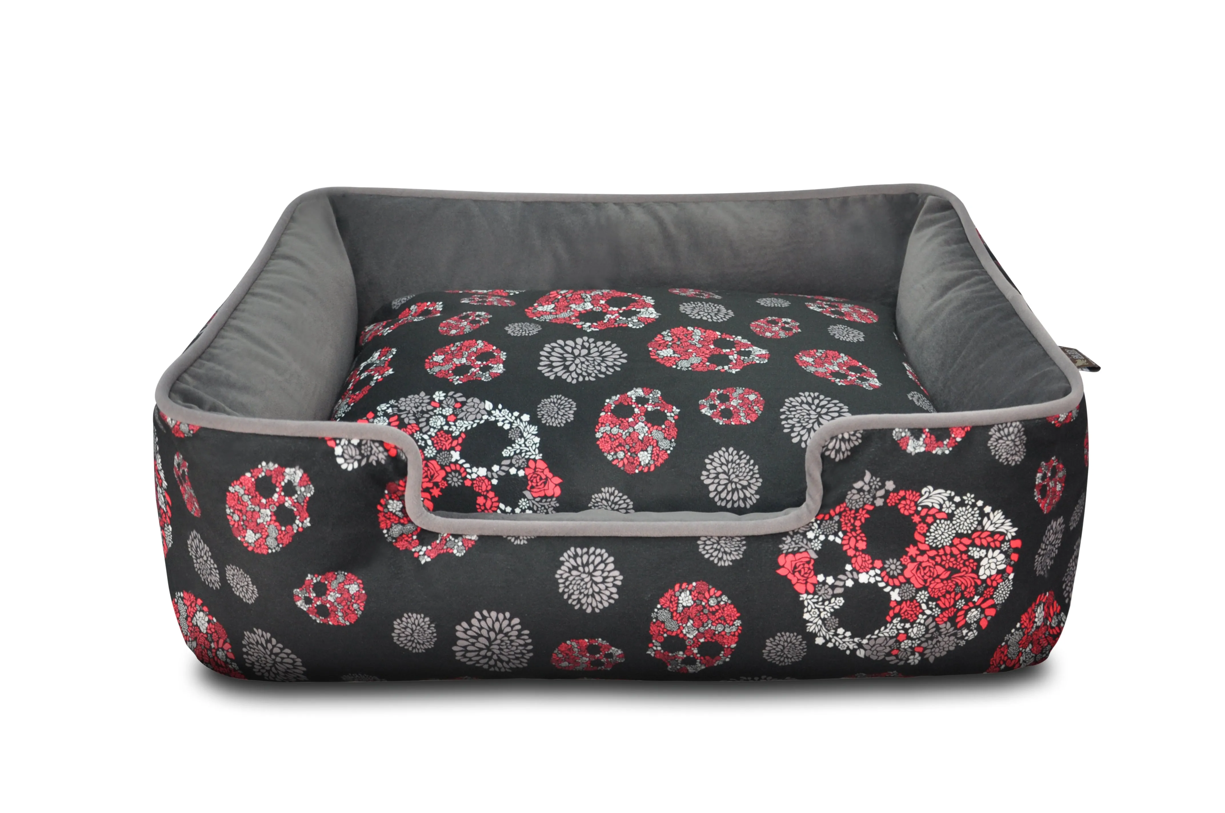 Skulls & Roses Lounge Bed