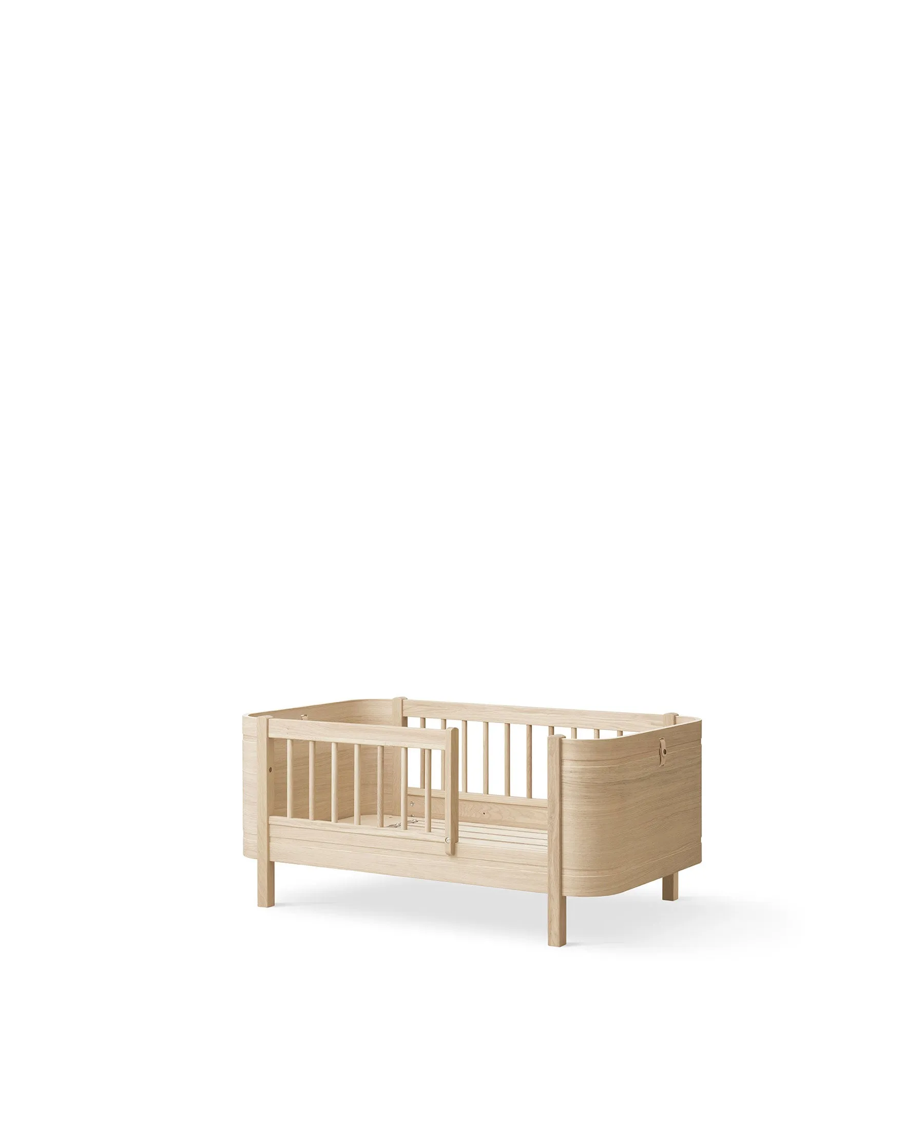 Wood Mini  cot bed incl. junior kit, oak