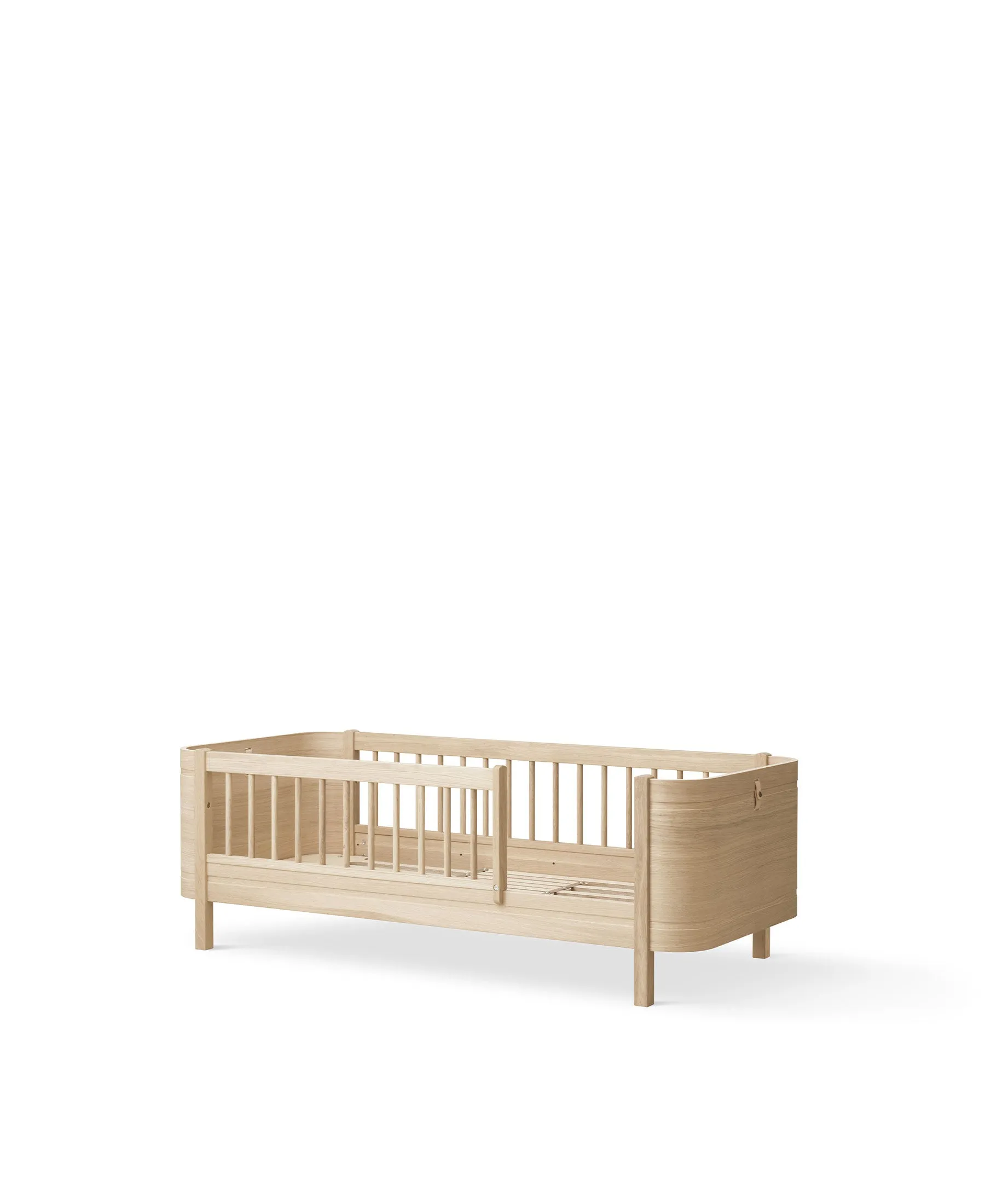 Wood Mini  cot bed incl. junior kit, oak